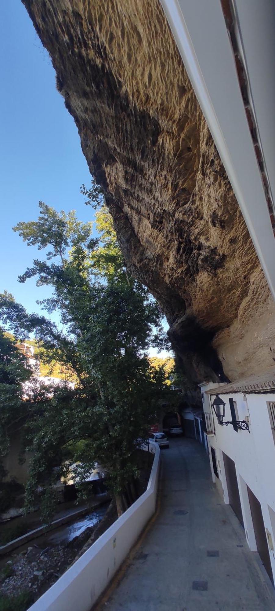 Casa Cueva Las Chicas Del Puente Setenil De Las Bodegas Екстериор снимка